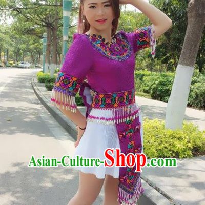 Traditional Chinese Miao Nationality Costume, Hmong Folk Dance Ethnic Purple Tassel Short Pleated Skirt, Chinese Minority Nationality Embroidery Clothing for Women