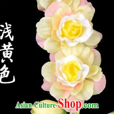 Traditional Beijing Opera Diva Red Hair Accessories Yellow Flowers Temples Hairpin, Ancient Chinese Peking Opera Tassel Step Shake Hua Tan Hairpins Headwear