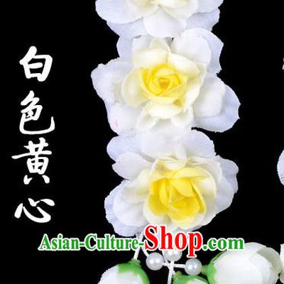 Traditional Beijing Opera Diva Red Hair Accessories White Flowers Temples Hairpin, Ancient Chinese Peking Opera Tassel Step Shake Hua Tan Hairpins Headwear