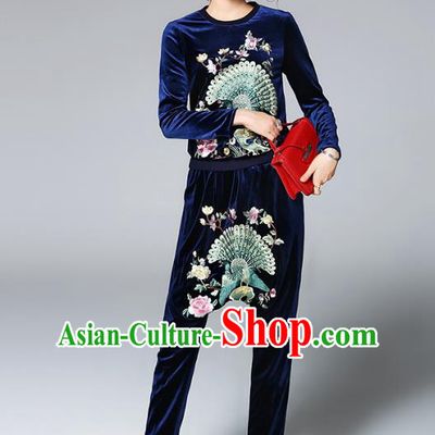Traditional Top Grade Asian Chinese Costumes Classical Embroidery Shirt and Pants, China National Blue Pleuche Suit for Women