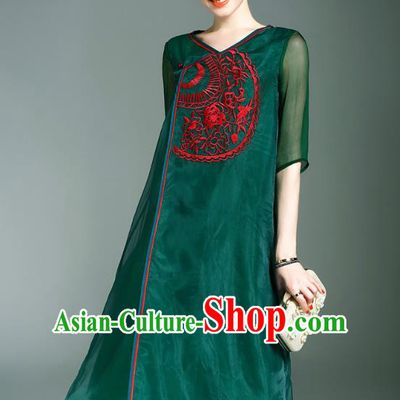 Asian Chinese Oriental Costumes Classical Slant Opening Embroidery Green Organza Cheongsam, Traditional China National Chirpaur Tang Suit Plated Buttons Qipao Dress for Women