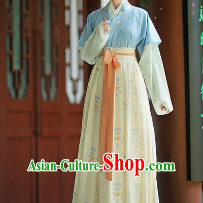 Ancient Chinese Palace Princess Hanfu Costume, Traditional China Song Dynasty Palace Lady Embroidery Clothing Half-Sleeves Blouse and Skirts