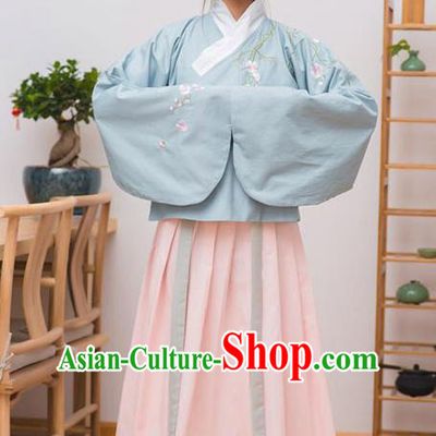 Traditional Chinese Ancient Palace Lady Costume, Asian China Ming Dynasty Imperial Concubine Embroidered Blouse and Skirt Clothing for Women