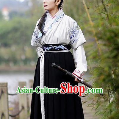 Asian Chinese Han Dynasty Swordswoman Costume, Ancient China Young Lady Embroidered Hanfu Clothing for Women