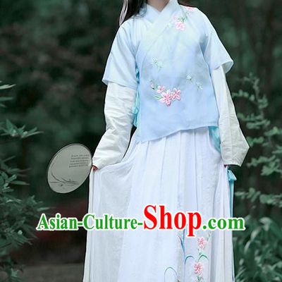 Asian Chinese Song Dynasty Embroidered Costume Complete Set, Ancient China Young Lady Embroidery Blue Half-Sleeves Blouse and Skirt Clothing