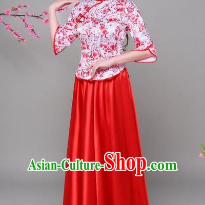 Traditional Chinese Republic of China Children Xiuhe Suit Clothing, China National Embroidered Red Blouse and Skirt for Women
