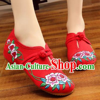 Traditional Chinese National Hanfu Embroidery Flowers Red Shoes, China Ancient Embroidered Shoes for Women