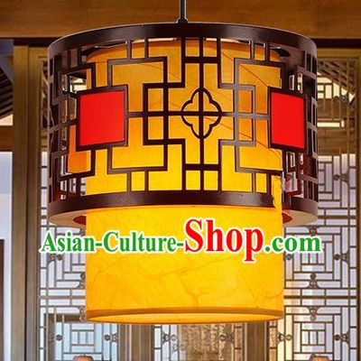 Traditional Chinese Handmade Wood Lantern Sheepskin Palace Lantern China Ceiling Palace Lamp