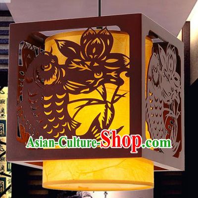 Traditional Chinese Handmade Wood Carving Fish Lantern Classical Palace Lantern China Ceiling Palace Lamp