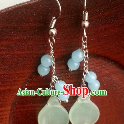 Traditional Chinese Handmade Classical Green Eardrop Ancient Palace Queen Hanfu Earrings for Women