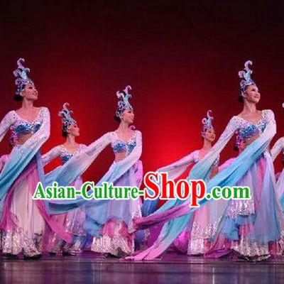 Chinese Traditional Folk Dance Costume Classical Dance Water Sleeve Dress for Women