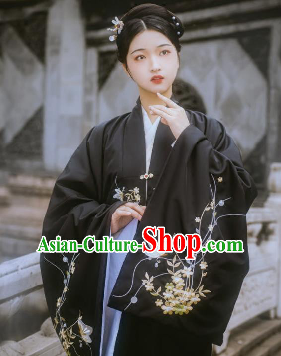 Chinese Ancient Palace Lady Hanfu Han Dynasty Imperial Concubine Queen Embroidered Historical Costumes Chinese Ancient Palace Lady Hanfu Han Dynasty Imperial Concubine Queen Embroidered Historical Costumes
