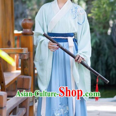 Chinese Ancient Jin Dynasty Swordswoman Costumes Embroidered Hanfu Dress for Women