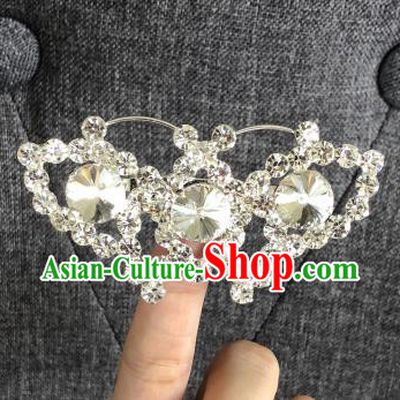 Chinese Traditional Peking Opera Diva Crystal Butterfly Brooch Jewelry Accessories Ancient Princess Breastpin for Women