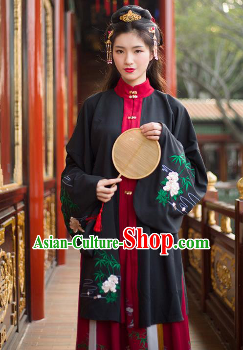 Chinese Ancient Palace Lady Hanfu Han Dynasty Imperial Concubine Queen Embroidered Historical Costumes Chinese Ancient Palace Lady Hanfu Han Dynasty Imperial Concubine Queen Embroidered Historical Costumes