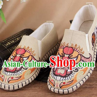 Chinese National Shoes Traditional Cloth Shoes Embroidery Beige Shoes for Men