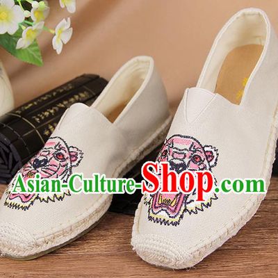 Chinese National Shoes Traditional White Cloth Shoes Embroidery Tiger Shoes for Men