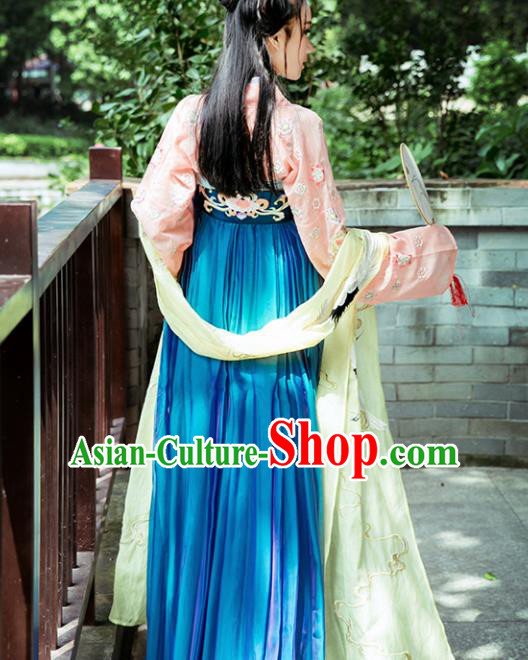 Chinese Ancient Palace Lady Hanfu Han Dynasty Imperial Concubine Queen Embroidered Historical Costumes Chinese Ancient Palace Lady Hanfu Han Dynasty Imperial Concubine Queen Embroidered Historical Costumes