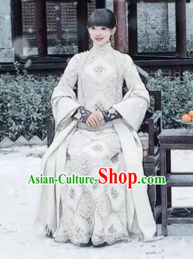 Chinese Ancient Palace Lady Hanfu Han Dynasty Imperial Concubine Queen Embroidered Historical Costumes Chinese Ancient Palace Lady Hanfu Han Dynasty Imperial Concubine Queen Embroidered Historical Costumes