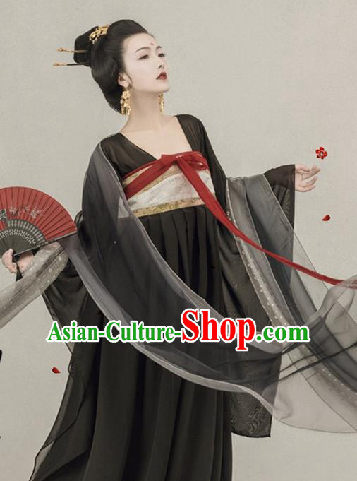 Chinese Ancient Palace Lady Hanfu Han Dynasty Imperial Concubine Queen Embroidered Historical Costumes Chinese Ancient Palace Lady Hanfu Han Dynasty Imperial Concubine Queen Embroidered Historical Costumes