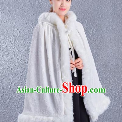 Traditional Chinese Ancient Costumes Hanfu White Cloak for Women