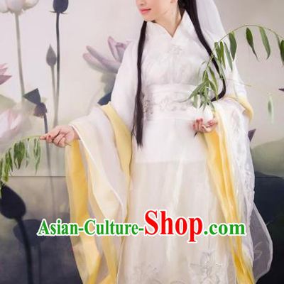 Traditional Chinese Ancient Goddess Matsu Costumes Cosplay Arya Avalokiteshvara Hanfu Dress and Headpiece for Women