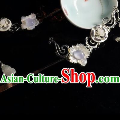 Chinese Handmade Ancient Princess Hair Accessories Hanfu Tassel Shell Hairpins for Women