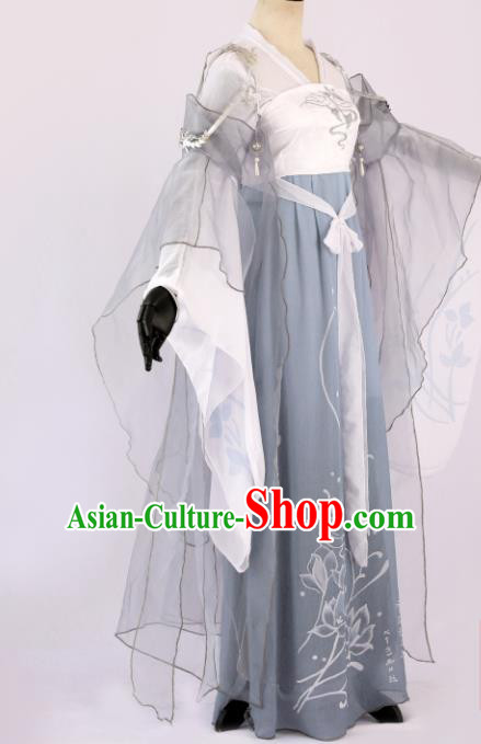 Ancient Chinese Cosplay Costume Chinese Shoes Traditional China Swordsman Clothing and Jewelry Accessories Ancient Chinese Cosplay Costume Chinese Shoes Traditional China Swordsman Clothing and Jewelry Accessories