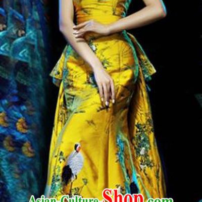 Chinese Classical Catwalks Costumes Traditional Yellow Trailing Full Dress for Women