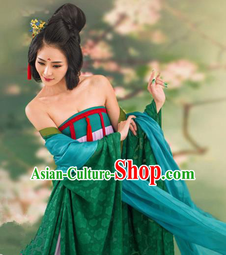 Chinese Ancient Palace Lady Hanfu Han Dynasty Imperial Concubine Queen Embroidered Historical Costumes Chinese Ancient Palace Lady Hanfu Han Dynasty Imperial Concubine Queen Embroidered Historical Costumes