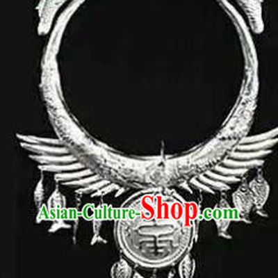 Chinese Traditional Miao Nationality Jewelry Accessories Ethnic Sliver Carving Tassel Necklace for Women
