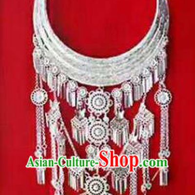 Chinese Traditional Miao Nationality Sliver Tassel Necklace Ethnic Wedding Jewelry Accessories for Women