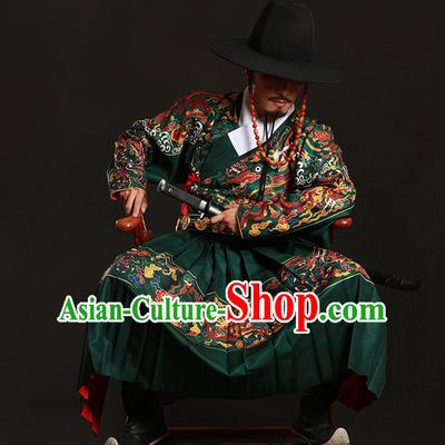Chinese Traditional Ming Dynasty Imperial Bodyguard Clothing Ancient Blads Embroidered Green Costumes for Men