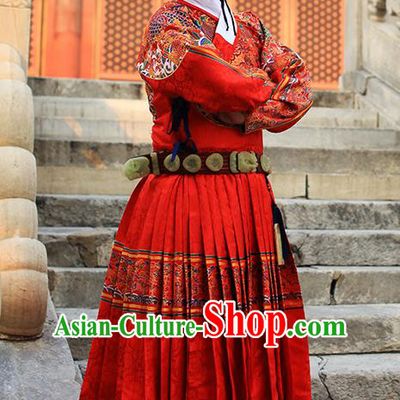 Chinese Traditional Ming Dynasty Imperial Guards Clothing Ancient Blades Embroidered Red Costumes for Men