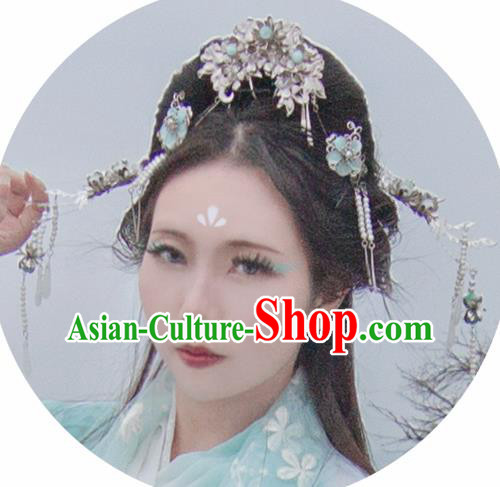 Ancient Chinese Cosplay Costume Chinese Shoes Traditional China Swordsman Clothing and Jewelry Accessories Ancient Chinese Cosplay Costume Chinese Shoes Traditional China Swordsman Clothing and Jewelry Accessories