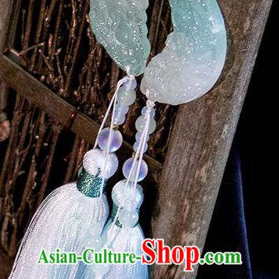 Chinese Traditional Handmade Palace Waist Accessories Carving Moon Jade Pendant for Men