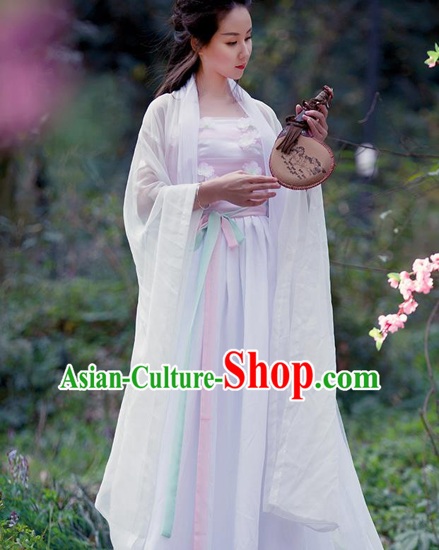 Chinese Ancient Palace Lady Hanfu Han Dynasty Imperial Concubine Queen Embroidered Historical Costumes Chinese Ancient Palace Lady Hanfu Han Dynasty Imperial Concubine Queen Embroidered Historical Costumes