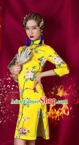 Asian Chinese National Costume Traditional Yellow Cheongsam Qipao Dress for Women Asian Chinese National Costume Traditional Yellow Cheongsam Qipao Dress for Women