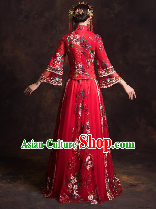 Chinese Traditional Red Xiuhe Suits Ancient Embroidered Wedding Dress for Women Chinese Traditional Red Xiuhe Suits Ancient Embroidered Wedding Dress for Women