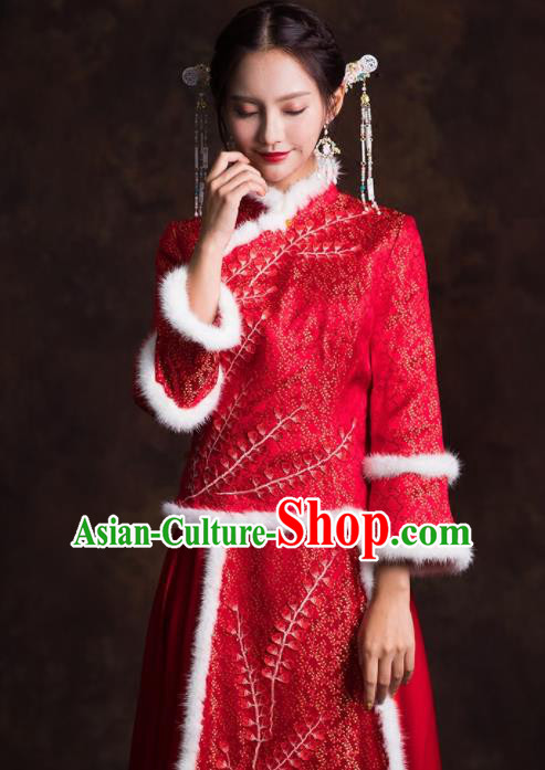 Chinese Traditional Costumes Red Xiuhe Suits Ancient Bride Embroidered Wedding Dress for Women Chinese Traditional Costumes Red Xiuhe Suits Ancient Bride Embroidered Wedding Dress for Women