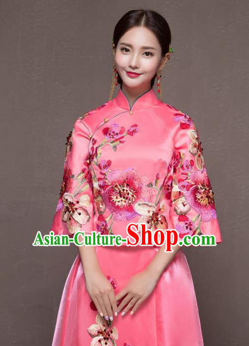 Chinese Traditional Embroidered Wedding Costumes Pink Xiuhe Suits Ancient Bride Dress for Women Chinese Traditional Embroidered Wedding Costumes Pink Xiuhe Suits Ancient Bride Dress for Women