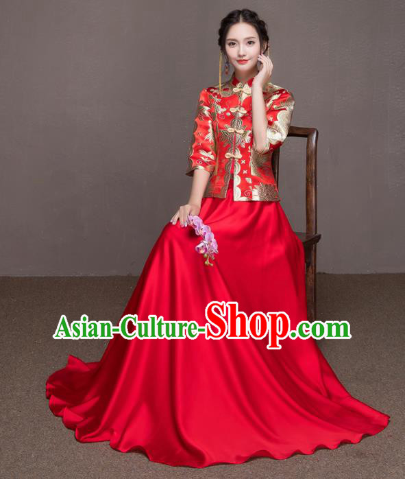 Chinese Traditional Embroidered Wedding Costumes Ancient Bride Red Silk Dress for Women Chinese Traditional Embroidered Wedding Costumes Ancient Bride Red Silk Dress for Women