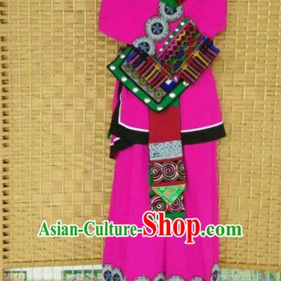Chinese Traditional National Ethnic Costumes Yi Nationality Embroidered Rosy Clothing for Women