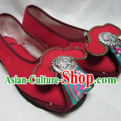 Asian Chinese Traditional Hanfu Shoes Ethnic Red Embroidered Shoes for Women