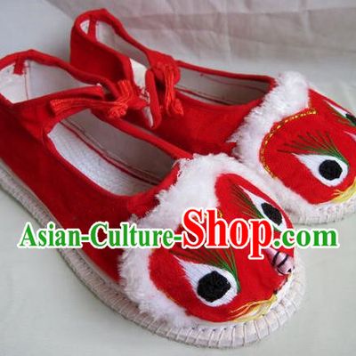 Asian Chinese Traditional Hanfu Shoes Ethnic Red Cloth Tiger Head Shoes for Women