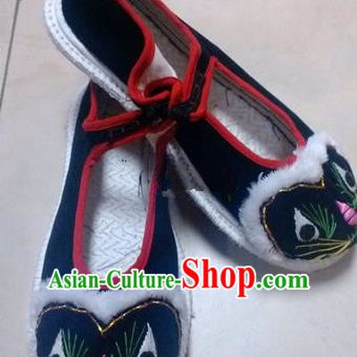 Asian Chinese Traditional Hanfu Shoes Ethnic Black Cloth Tiger Head Shoes for Women
