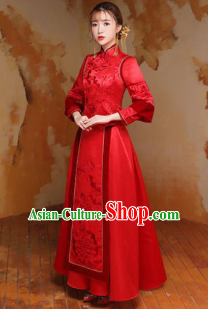 Traditional Chinese Wedding Costumes Ancient Bride Embroidered Red Silk Dress for Women Traditional Chinese Wedding Costumes Ancient Bride Embroidered Red Silk Dress for Women