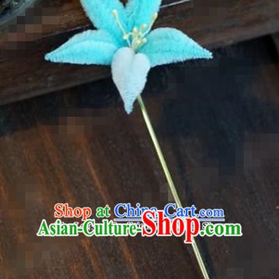 Chinese Ancient Queen Hair Clip Wedding Bride Headdress Light Blue Velvet Flower Hairpins for Women