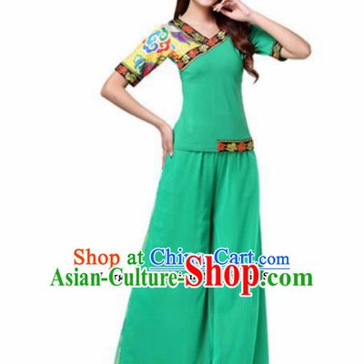Traditional Chinese Folk Dance Yangko Green Costumes Group Dance Fan Dance Clothing for Women