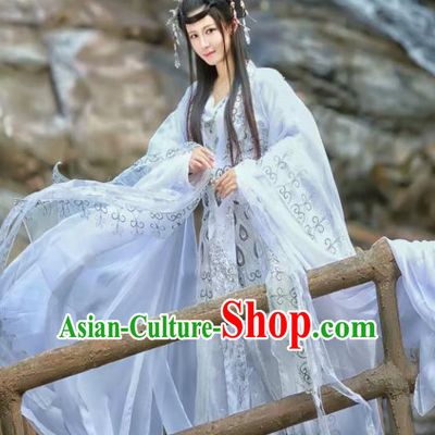 Chinese Traditional Ancient Peri Princess White Hanfu Dress Swordswoman Costumes for Women
